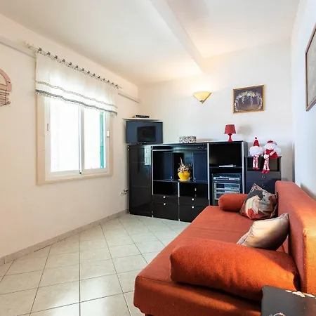 Anki Apartment Zivogosce