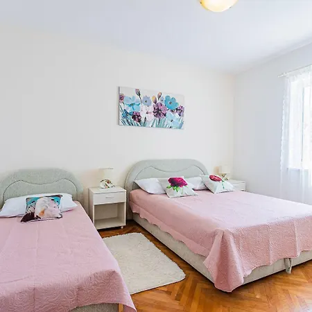 Anki Apartment