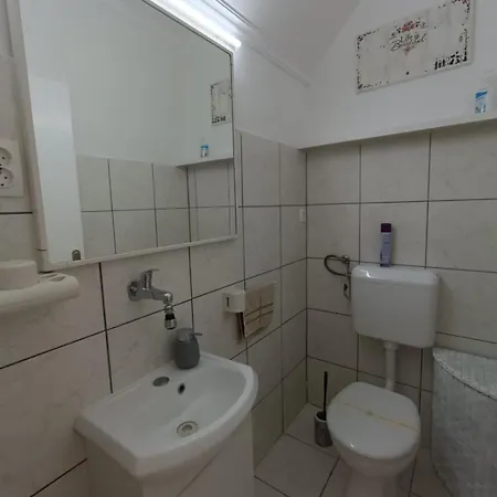 Apartament Anki *
